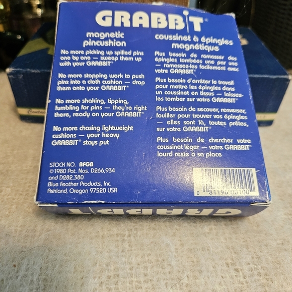 Grab-It Magnetic Pin Holder - Picture 4 of 4